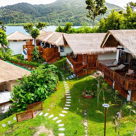Ten Moons Sunset Villas Lipe-sziget Kültér fotó
